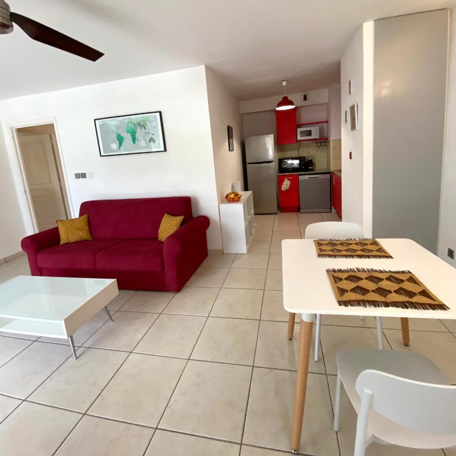 Appartement Lumineux Et Calme Saint-Denis Centre Экстерьер фото